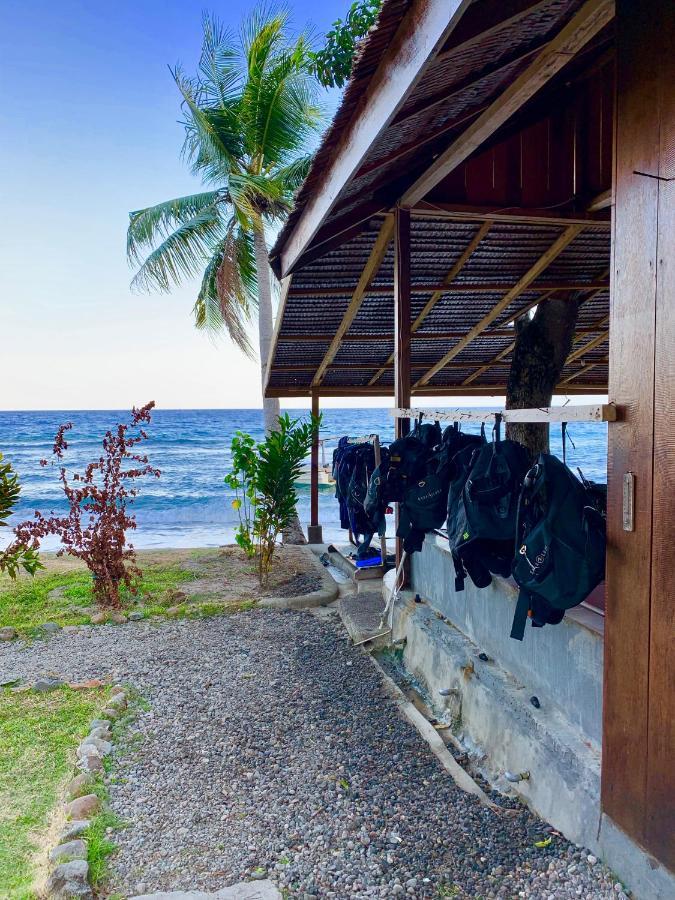 Pristine Paradise Dive Resort - Togean Islands, Una Una Pulau Unauna Exterior foto