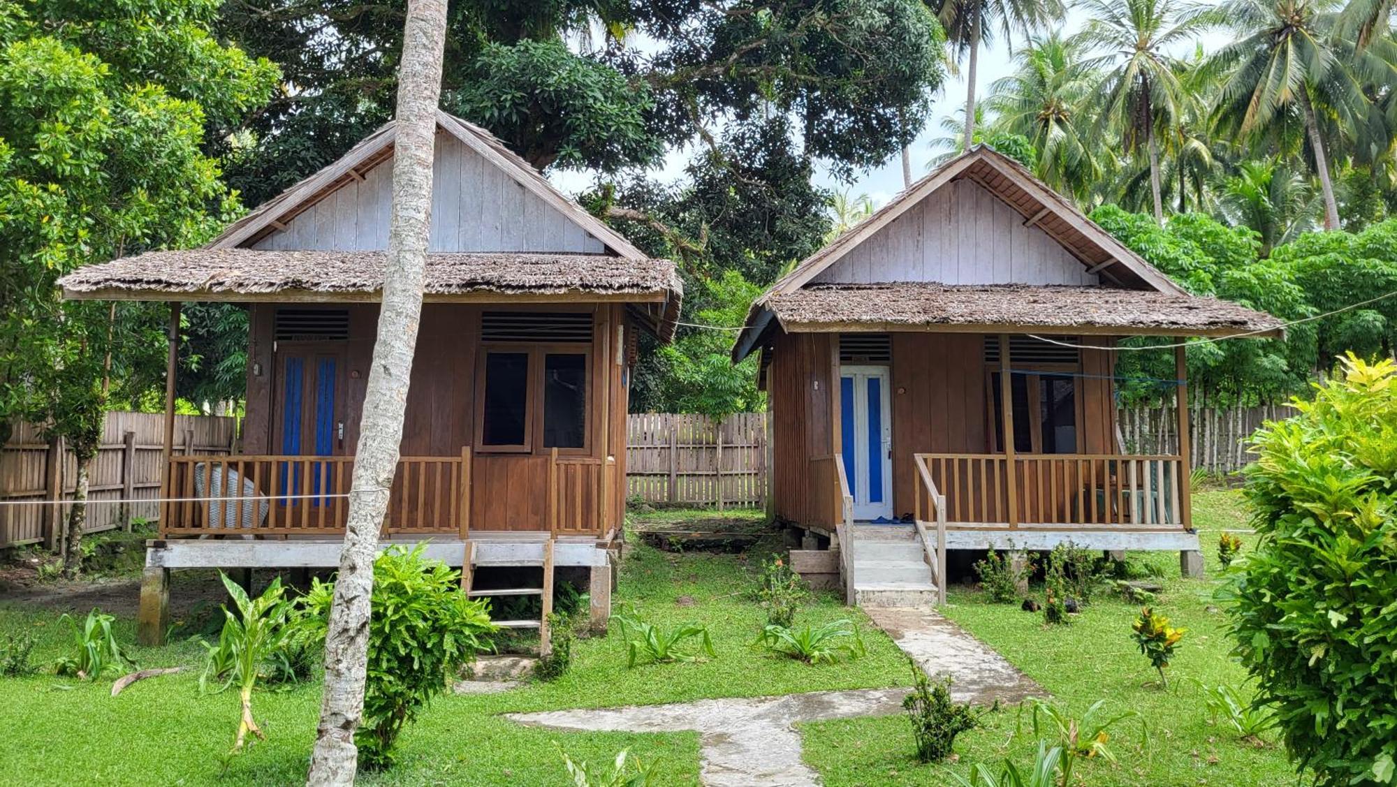 Pristine Paradise Dive Resort - Togean Islands, Una Una Pulau Unauna Exterior foto